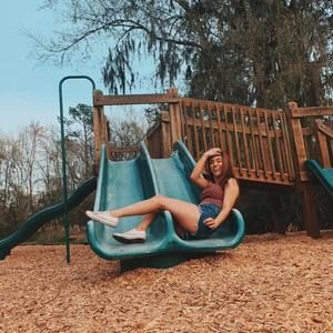 Meet your Posher, Alana